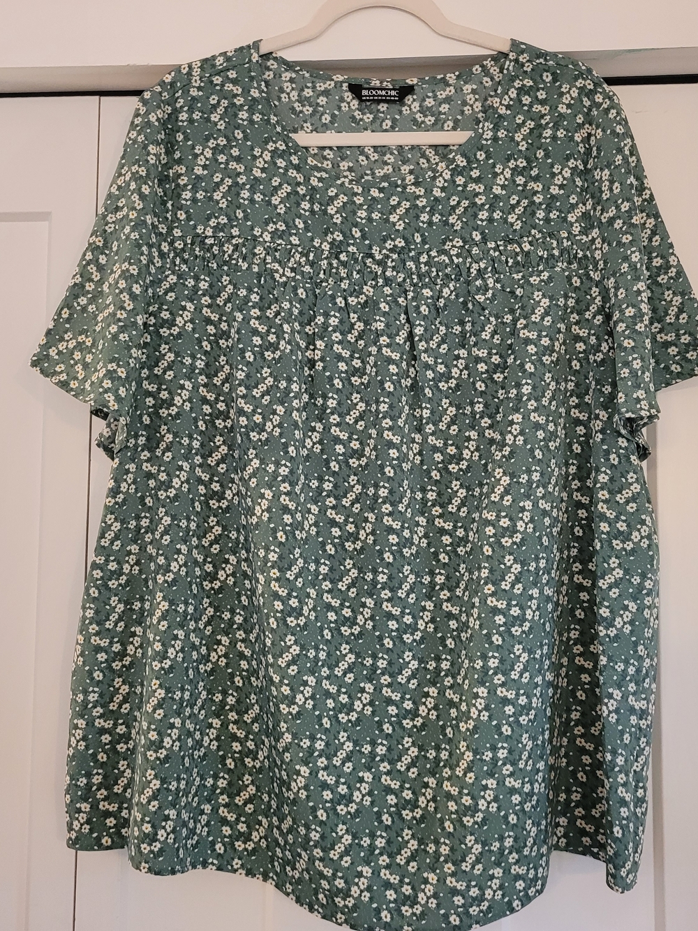 BloomChic Green Floral Blouse